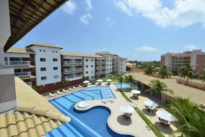 Condomínio de apartamentos no Porto das Dunas! Área de 76m2, próximo ao Beach Park!