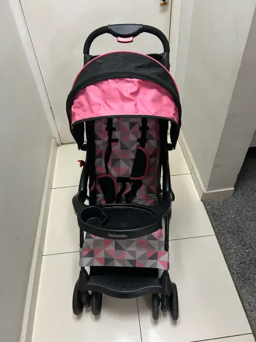 Carrinho de passeio bebê Kolcraft Cloud Plus