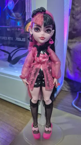 Draculaura g3 ? Básica/Core