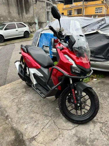 Honda ADV 2025