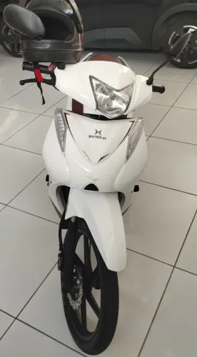 Vendo moto Shineray 10.000