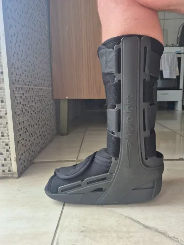 Bota imibilizadora Hidroligth