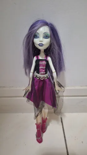 Boneca Monster High Spectra Vondergeist