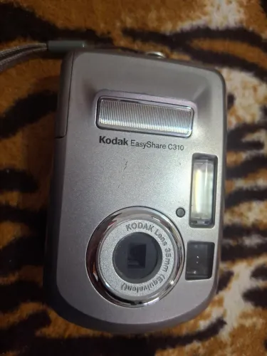 Câmera digital Kodak não liga