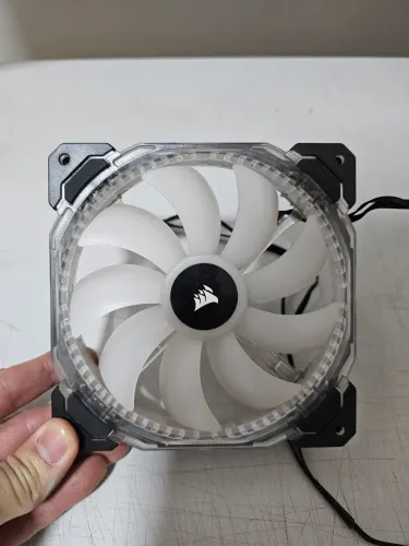CORSAIR HD140MM FAN RGB 1 UND.