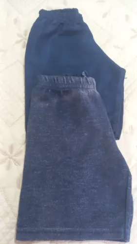 Bermudas infantil tamanho 4 kit 2 peças usadas.