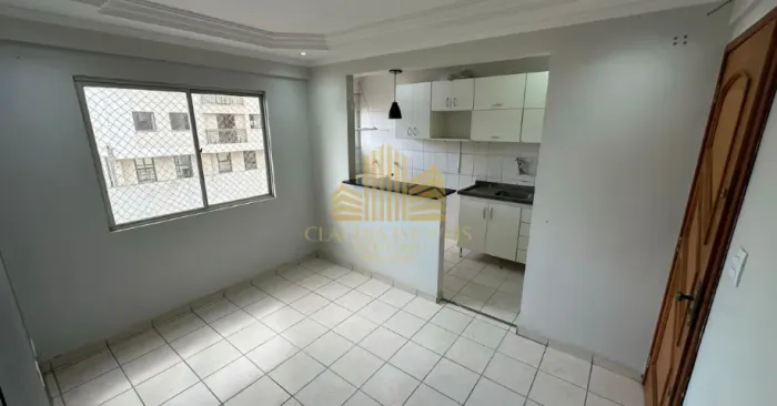 Apartamento 2 quartos com armários em Samambaia Sul