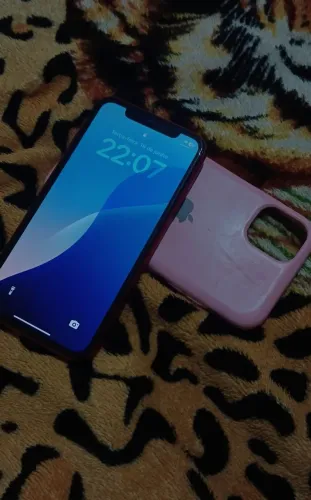 iPhone 11 64GB Semi-novo