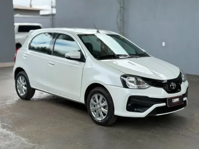 Toyota Etios X Plus 1.5 Flex 16V 5P Aut. 2019