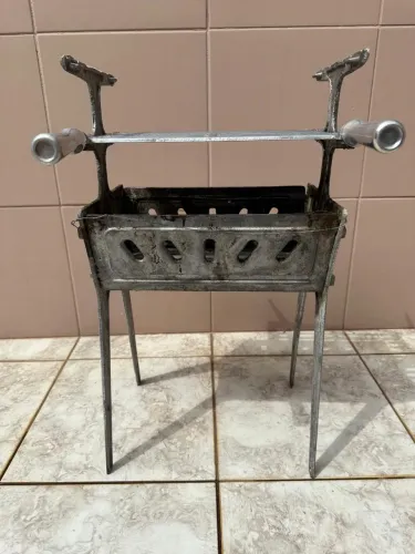 Churrasqueira de alumínio