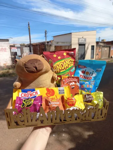 Cesta para Presente Feliz Aniversário
