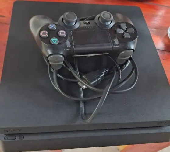 Ps4 slim