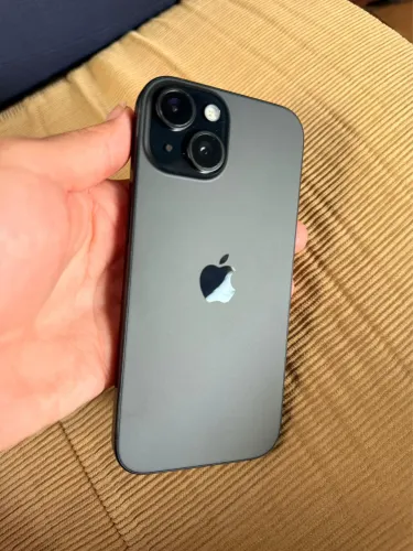iPhone 15 128GB
