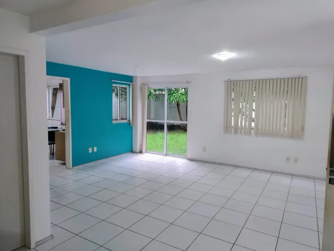 OLHO DAGUA - CASA DE CONDOMÍNIO