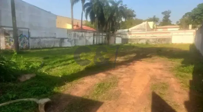Terreno à Venda no Alto da Boa Vista, São Paulo/SP.