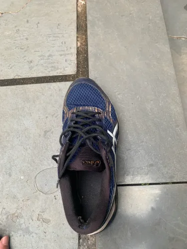 Tênis ASICS