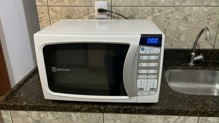 VENDO MICRO-ONDAS ELECTROLUX