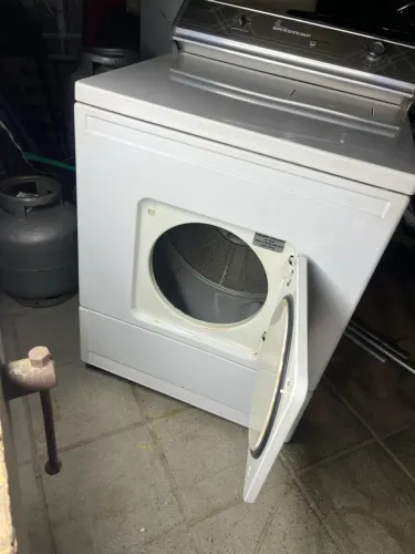 Secadora de roupa a gás