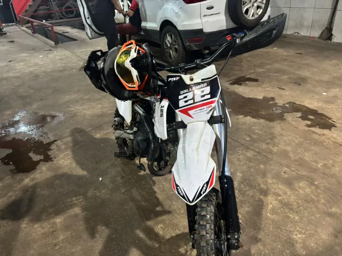 Moto boa de mais 