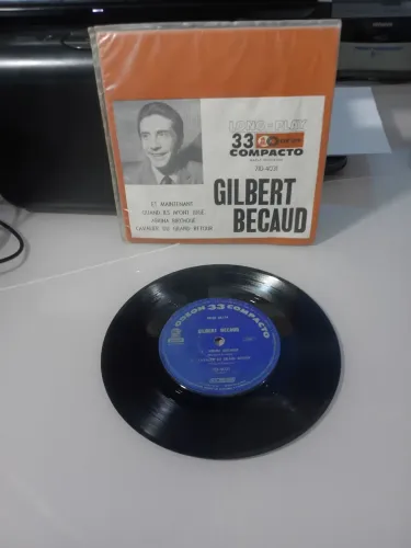 VINIL Gilbert Becaud