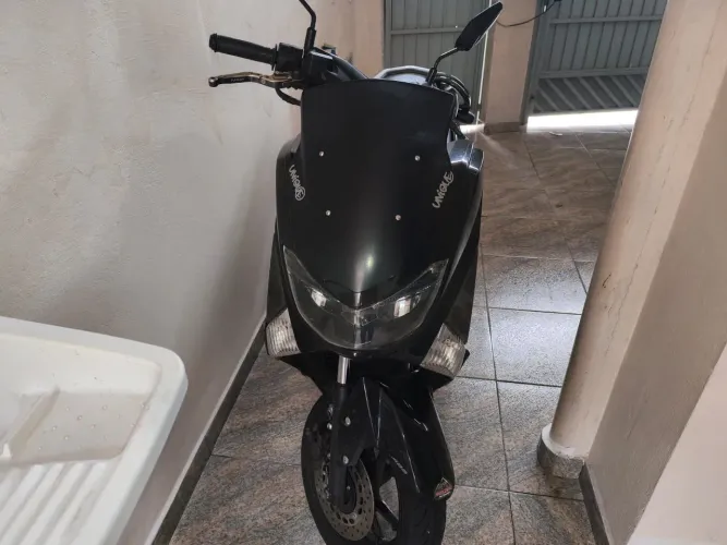 Vende-se Moto NMAX 2018