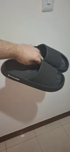 Chinelo nuvem pé de algodão