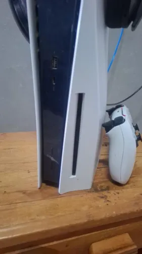 Play 5