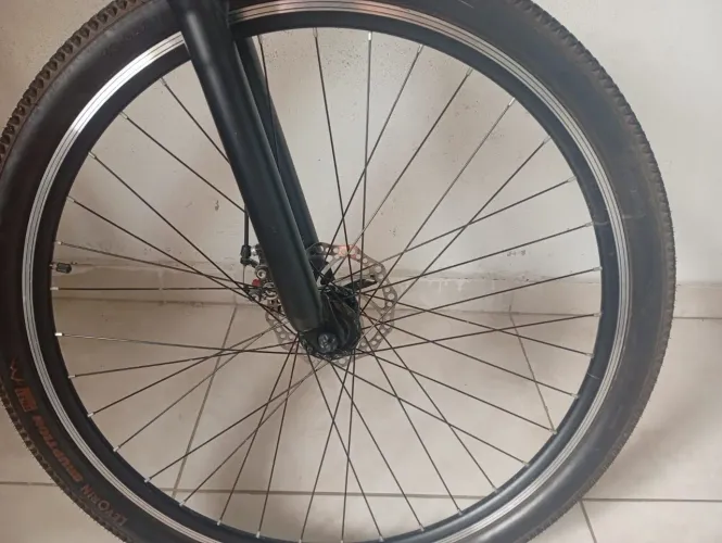 Jogo de rodas completo novos aro 29 pra vende logo 500 reais