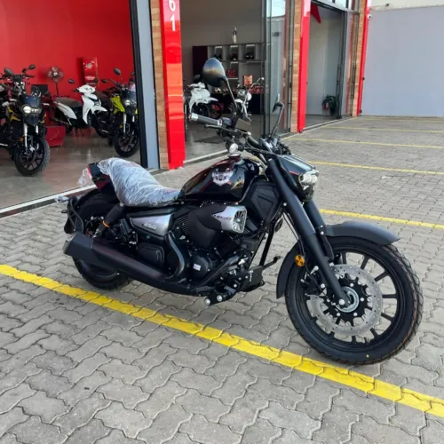 Titanium 250 EFI 0KM (48 x R$1.149 S/entrada)