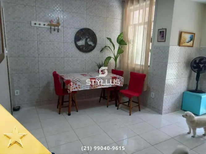 Casa de Condomínio Espaçosa com Churrasqueira e Salão de Festas em Cachambi! M30K