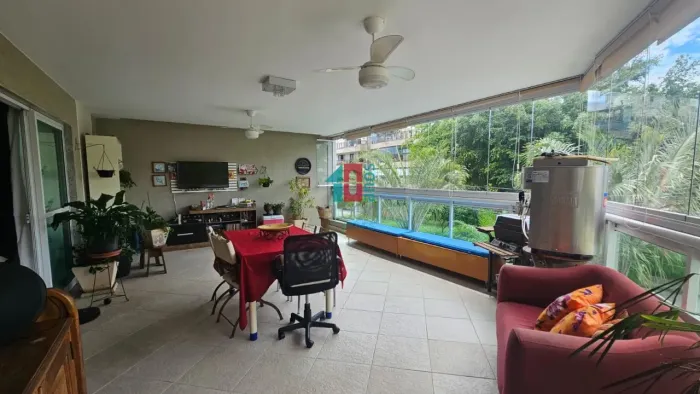 Recreio dos Bandeirantes | Apartamento 3 quartos, sendo 3 suites