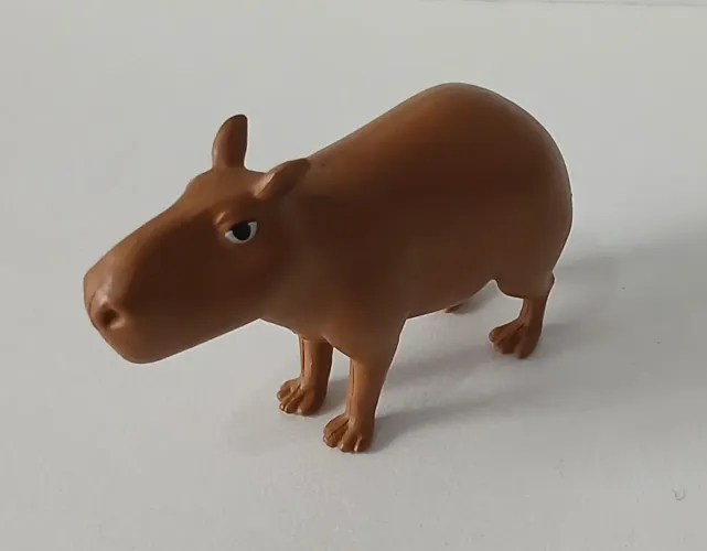 BONECO MINIATURA ENCANTO CAPIVARA ORIGINAL DISNEY