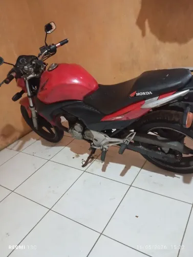 Moto toda ok ,vendo ou aceito troca dependendo do estado de conservação, etc