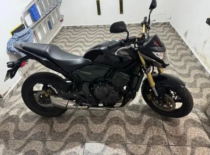Vendo Honda Hornet 600f