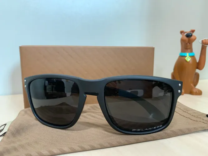 Óculos de sol masculino