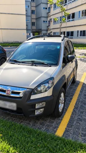 Fiat Idea Adv./ Adv.lock.dualogic 1.8 Flex 5P 2013