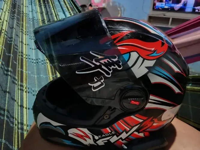 Capacete