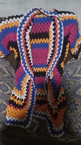 CASACO CARDIGAN DE CROCHÊ ARTESANAL-FEITO A MÃO (TAMANHO ÚNICO)