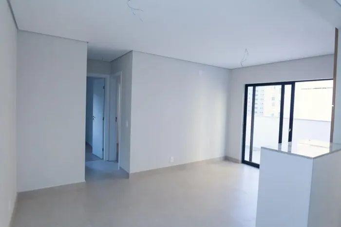 Apartamento à Venda - Sion, 2 Quartos, 81 m2