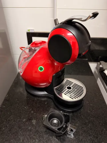 Cafeteira Dolce Gusto Arno Melody novíssima