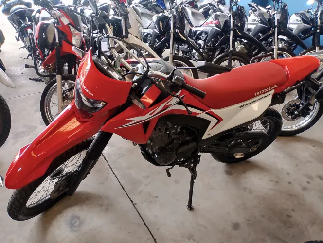XR 300 L Vermelha baixo Km