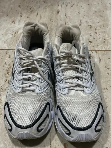 Mizuno prophecy beta branco
