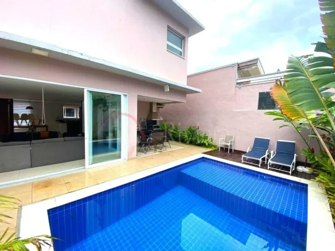 Casa a Venda em Maresias, Condomínio Fechado Pé na Areia em São Sebastião/SP