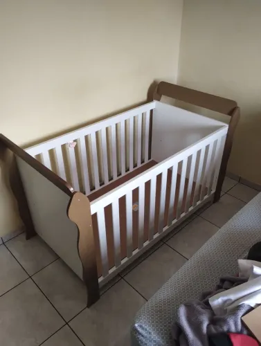 Vendo Berço Americano Lara que vira mini cama