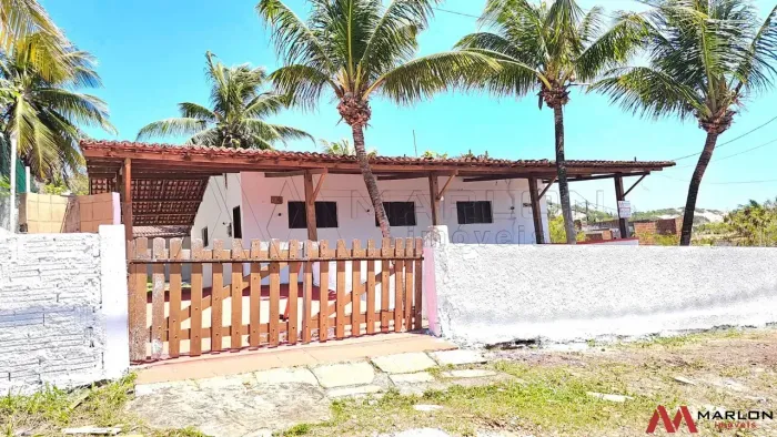 Casa em Praia de Búzios, 3 quartos, sendo 2 suítes, visão para o mar, 160m².