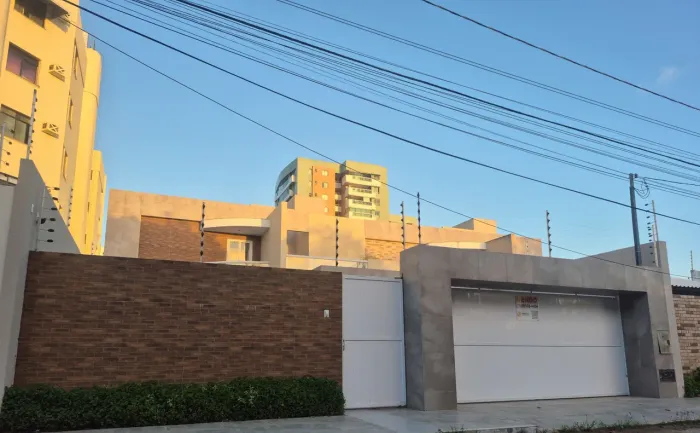 Casa Premium na Atalaia área nobre