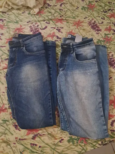Vendo essas duas calças jeans tamanho 36