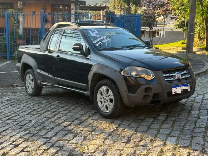 Fiat Strada Adventure 1.8/ 1.8 Locker Flex CE 2012