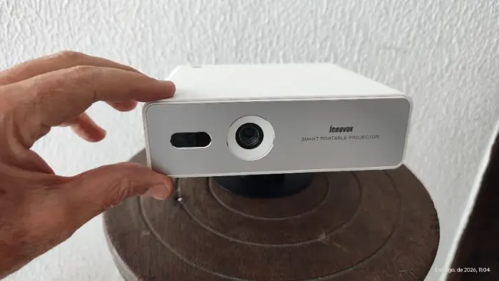 PROJETOR JENOVOX 5000 MINI -1000ANSI-Android-DLP - bateria interna