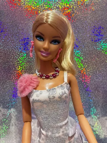 Barbie Fashionista Clutch Wave 1 - 2011 (Original Mattel) ler anúncio!